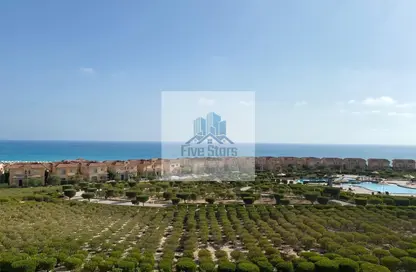 شاليه - 2 غرف نوم - 3 حمامات للبيع في تلال العلمين - سيدي عبد الرحمن - الساحل الشمالي