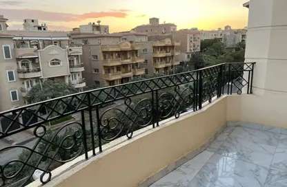 شقة - 3 غرف نوم - 2 حمامات للايجار في محور العروبة - المنطقة أ - حى جنوب الاكايمية - مدينة القاهرة الجديدة - القاهرة