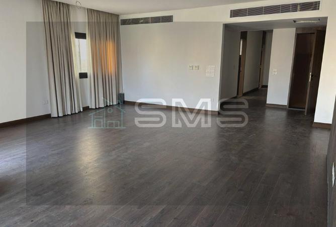 8402262 - Property Main Image