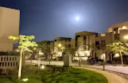 تاون هاوس - 3 غرف نوم - 4 حمامات للبيع في كمبوند البروج - كمبوندات الشروق - مدينة الشروق - القاهرة