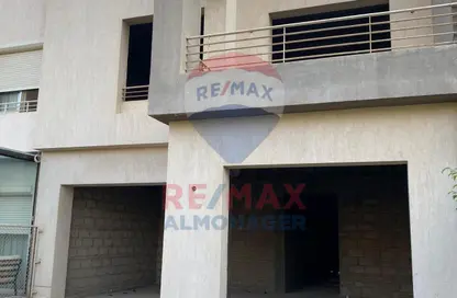 Townhouse - 4 Bedrooms - 5 Bathrooms for sale in Palm Hills WoodVille - Al Wahat Road - 6 October City - Giza