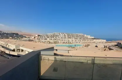 منزل مزدوج - 3 غرف نوم - 4 حمامات للبيع في المونت جلاله - العين السخنة - السويس