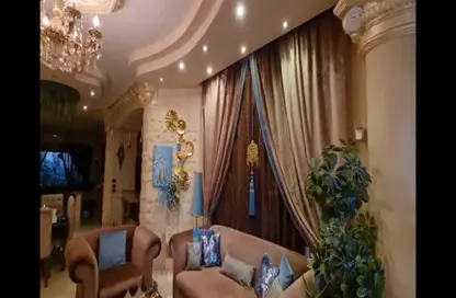 فيلا - 5 غرف نوم - 5 حمامات للبيع في الحي الثاني - التجمع الخامس - مدينة القاهرة الجديدة - القاهرة