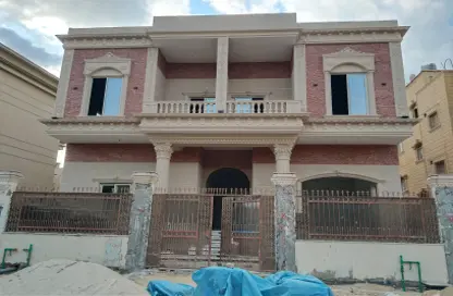 Apartment - 3 Bedrooms - 3 Bathrooms for sale in Al Narges 1 - Al Narges - New Cairo City - Cairo