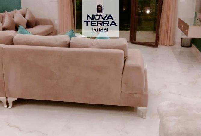 8222538 - Property Image 2