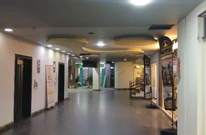 محل - استوديو - 2 حمامات للبيع في سرايات المعادي - حي المعادي - القاهرة