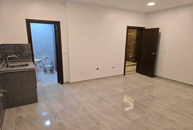 7974836 - Property Image 3