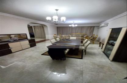 Apartment - 2 Bedrooms - 1 Bathroom for rent in Street 9 - Maadi - Hay El Maadi - Cairo