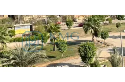 Apartment - 4 Bedrooms - 3 Bathrooms for sale in Akhnaton St. - District 5 - The 5th Settlement - New Cairo City - Cairo