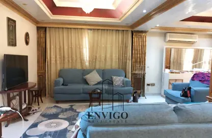 Apartment - 3 Bedrooms - 3 Bathrooms for sale in Abou Dawoud Al Zahery St. - 6th Zone - Nasr City - Cairo