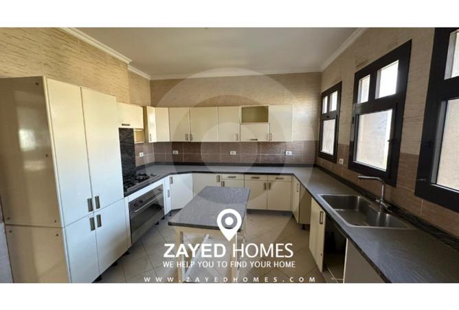 8091854 - Property Image 2