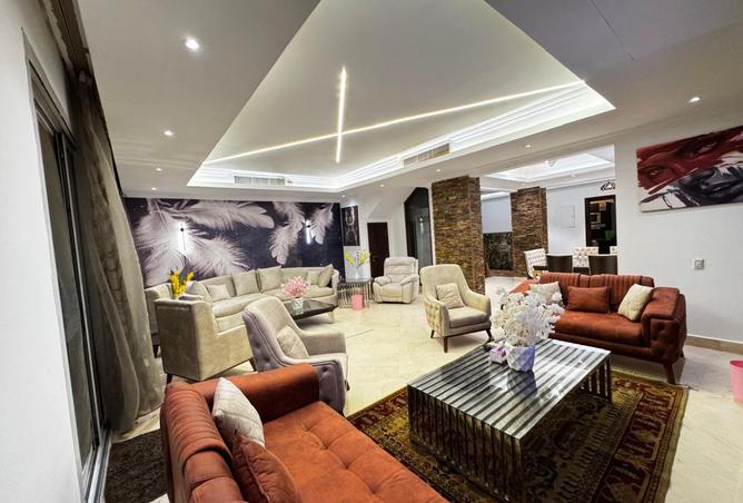 8370014 - Property Image 3