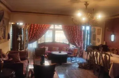 Apartment - 2 Bedrooms - 1 Bathroom for sale in Ahmed Al Zomor St. - 8th Zone - Nasr City - Cairo