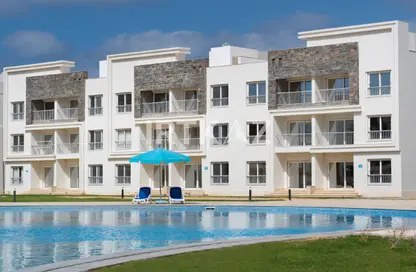 Chalet - 2 Bedrooms - 2 Bathrooms for sale in Sea View - Ras Al Hekma - North Coast