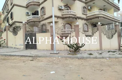 دوبلكس - 3 غرف نوم - 2 حمامات للبيع في مدينة العبور - القليوبية