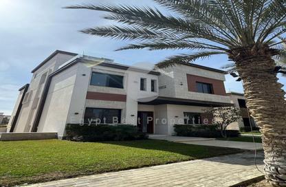 Villa - 5 Bedrooms - 5 Bathrooms for sale in Azzar - 5th Settlement Compounds - The 5th Settlement - New Cairo City - Cairo
