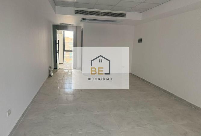 8117220 - Property Image 2