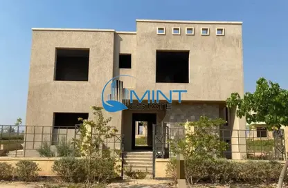 Villa - 5 Bedrooms - 5 Bathrooms for sale in New Giza - Cairo Alexandria Desert Road - 6 October City - Giza