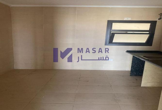 8244504 - Property Image 3