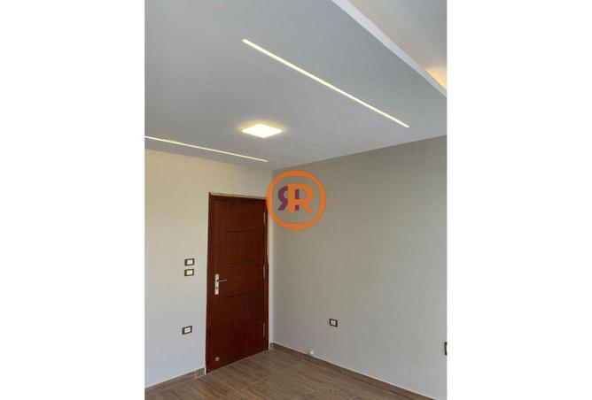 8370292 - Property Image 3