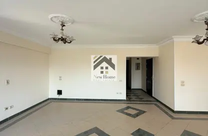 Apartment - 3 Bedrooms - 2 Bathrooms for sale in Degla - Hay El Maadi - Cairo