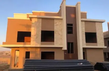 منزل مزدوج - 4 غرف نوم - 3 حمامات للبيع في تويا كمباوند - شارع حوض 2 - الحزام الاخضر - مدينة 6 أكتوبر - الجيزة