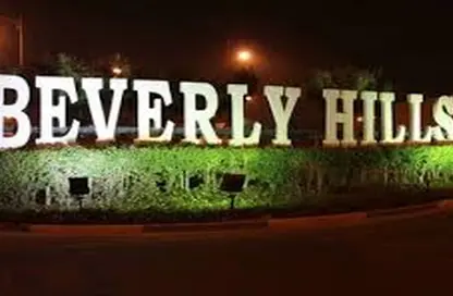 Apartment - 3 Bedrooms - 2 Bathrooms for rent in Beverly Hills Road - 17th District - Sheikh Zayed City - Giza