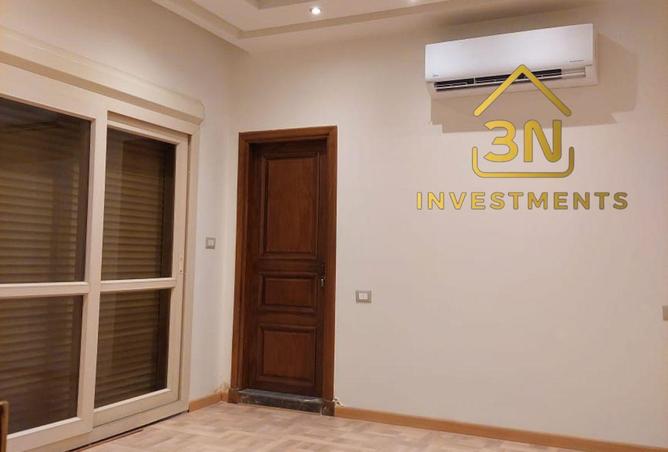 8052857 - Property Image 3