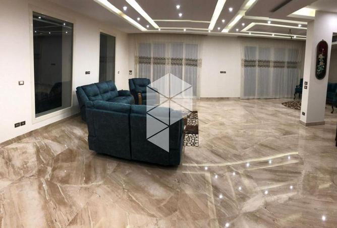 8317986 - Property Image 2