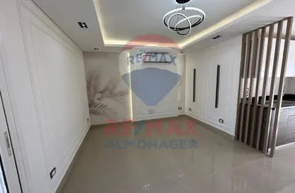 (بنتهاوس  (روف - 3 غرف نوم - 3 حمامات للايجار في ماونتن فيو هايد بارك - كمبوندات التجمع الخامس - التجمع الخامس - مدينة القاهرة الجديدة - القاهرة