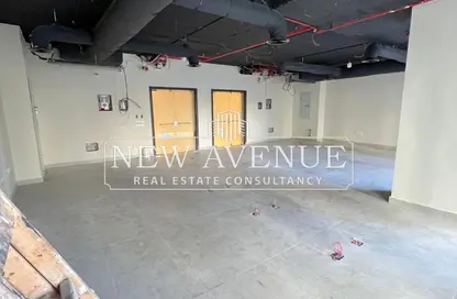 مساحات مكتبية - استوديو - 1 حمام للايجار في مول هايد بارك بيزنس - شارع التسعين الجنوبي - التجمع الخامس - مدينة القاهرة الجديدة - القاهرة