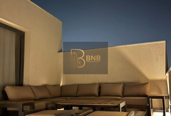 8041015 - Property Image 3