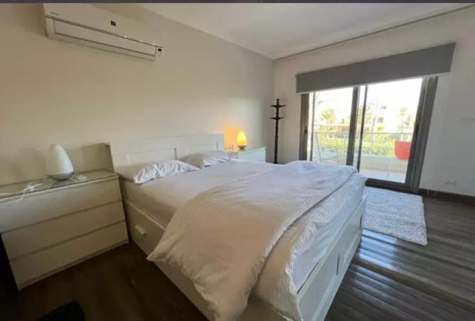 8174912 - Property Image 2