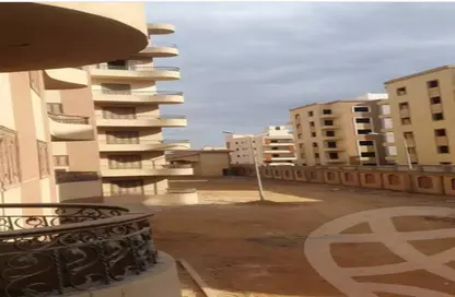 Apartment - 3 Bedrooms - 3 Bathrooms for sale in Hadayek October - 6 October City - Giza