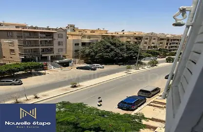 بناية كاملة - 8 غرف نوم - 8 حمامات للبيع في الحي الاول - مدينة 6 أكتوبر - الجيزة