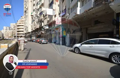 محل تجاري - استوديو - 2 حمامات للبيع في شارع مسجد الهدايه - سابا باشا - حي شرق - الاسكندرية