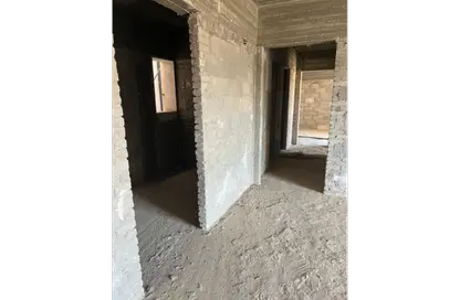Apartment - 2 Bedrooms - 2 Bathrooms for sale in Mountain View iCity - 5th Settlement Compounds - The 5th Settlement - New Cairo City - Cairo