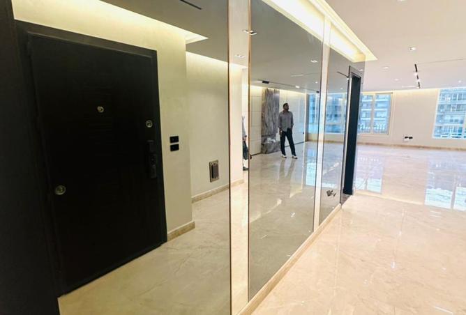 8121220 - Property Image 3