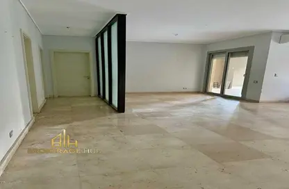 شقة - 2 غرف نوم - 2 حمامات للايجار في فيلدج جيت - المستثمرين الجنوبية - مدينة القاهرة الجديدة - القاهرة