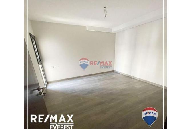 8260523 - Property Image 3