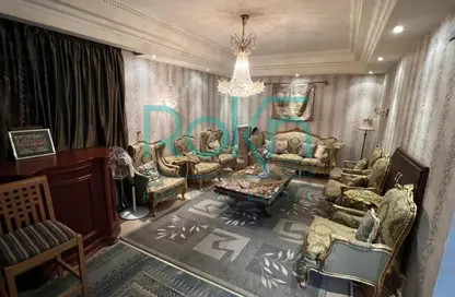 فيلا - 5 غرف نوم - 5 حمامات للبيع في الصفوة - محور 26 يوليو - مدينة 6 أكتوبر - الجيزة