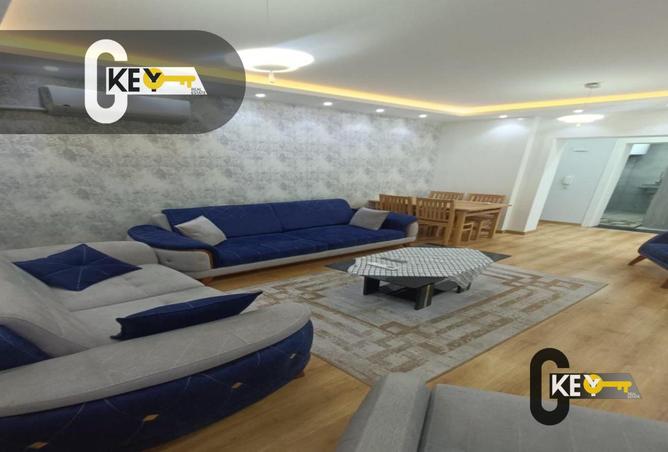 8324997 - Property Image 2