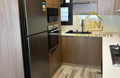 Apartment - 2 Bedrooms - 2 Bathrooms for rent in Lake View Residence - 5th Settlement Compounds - The 5th Settlement - New Cairo City - Cairo