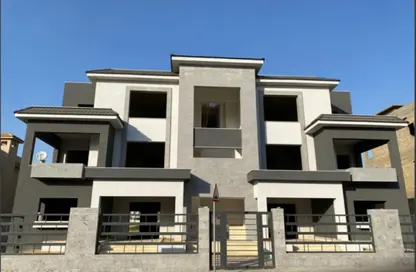 فيلا - 8 غرف نوم - 8 حمامات للبيع في قطامية ديونز - كمبوندات القطامية - القطامية - مدينة القاهرة الجديدة - القاهرة