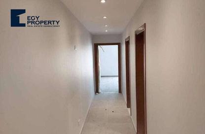 Villa - 4 Bedrooms - 4 Bathrooms for sale in Al Burouj Compound - El Shorouk Compounds - Shorouk City - Cairo