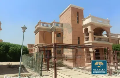 فيلا - 4 غرف نوم - 4 حمامات للبيع في ستيلا هليوبوليس - طريق مصر إسماعيلية الصحراوي - القاهرة