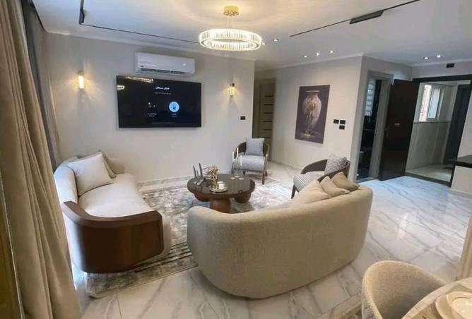 8266660 - Property Main Image