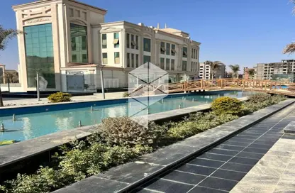 بناية كاملة - استوديو - 5 حمامات للايجار في محور محمد نجيب - المستثمرين الشمالية - مدينة القاهرة الجديدة - القاهرة