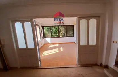 iVilla - 5 Bedrooms - 3 Bathrooms for rent in Street 210 - Degla - Hay El Maadi - Cairo