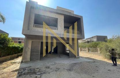 فيلا - 4 غرف نوم - 5 حمامات للبيع في نيو جيزة - طريق مصر اسكندرية الصحراوي - مدينة 6 أكتوبر - الجيزة